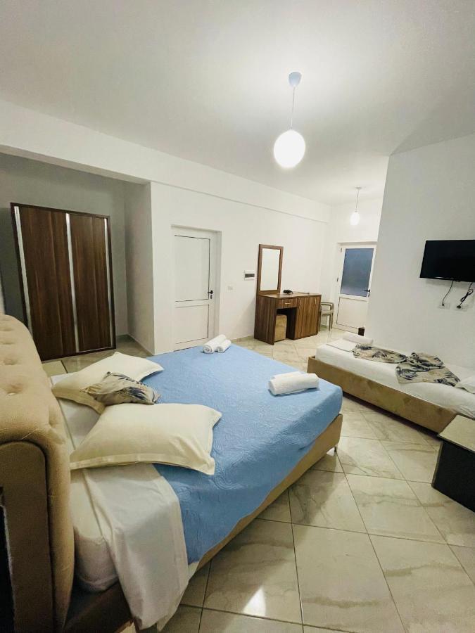 Kred Hotel Orikum